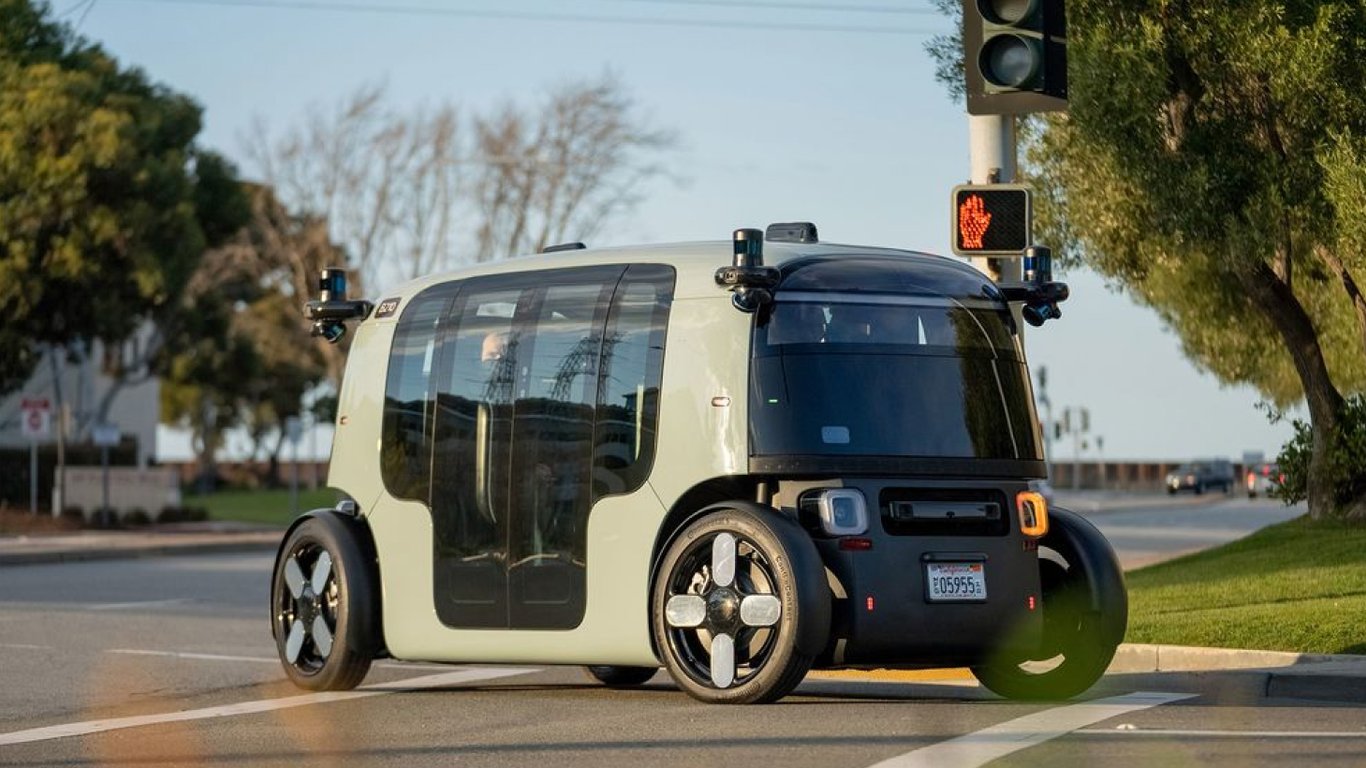Беспилотный автомобиль Amazon появился на дорогах Калифорнии