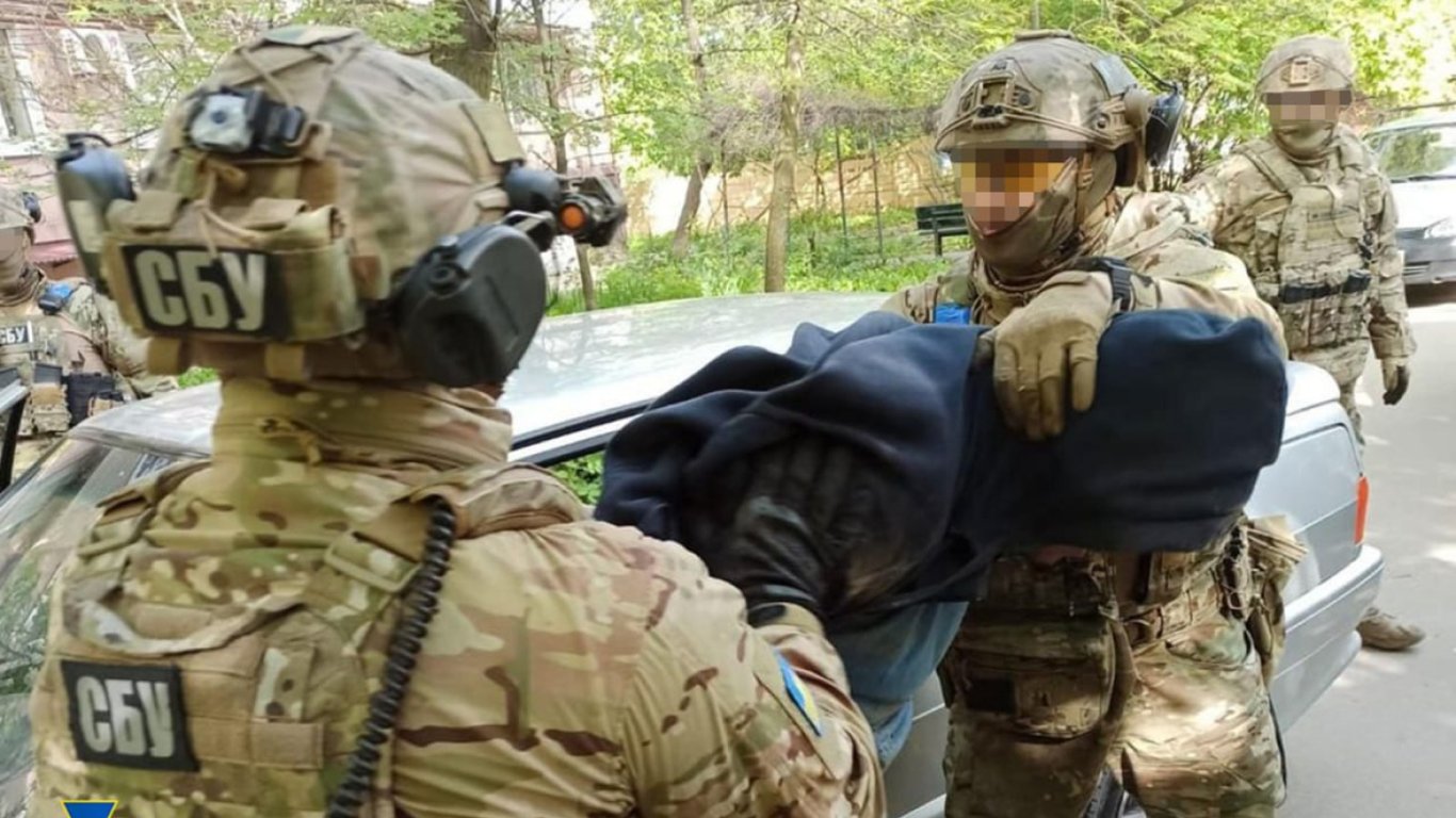 На Запоріжжі затримали російських агентів, які готували теракти проти ЗСУ