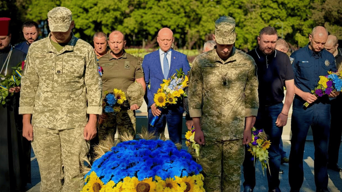 У День Незалежності України в Одесі вшанували пам'ять загиблих за свободу