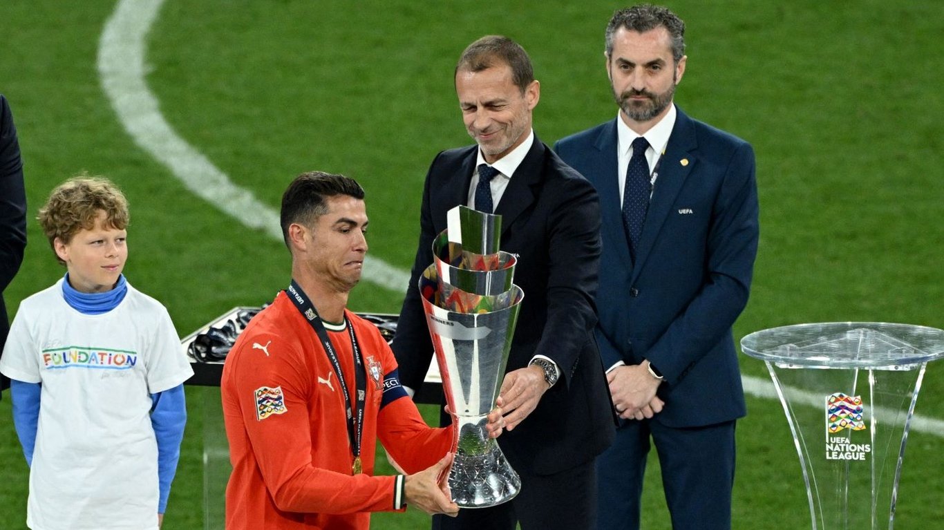 Португалия обыграла Испанию в финале Лиги наций