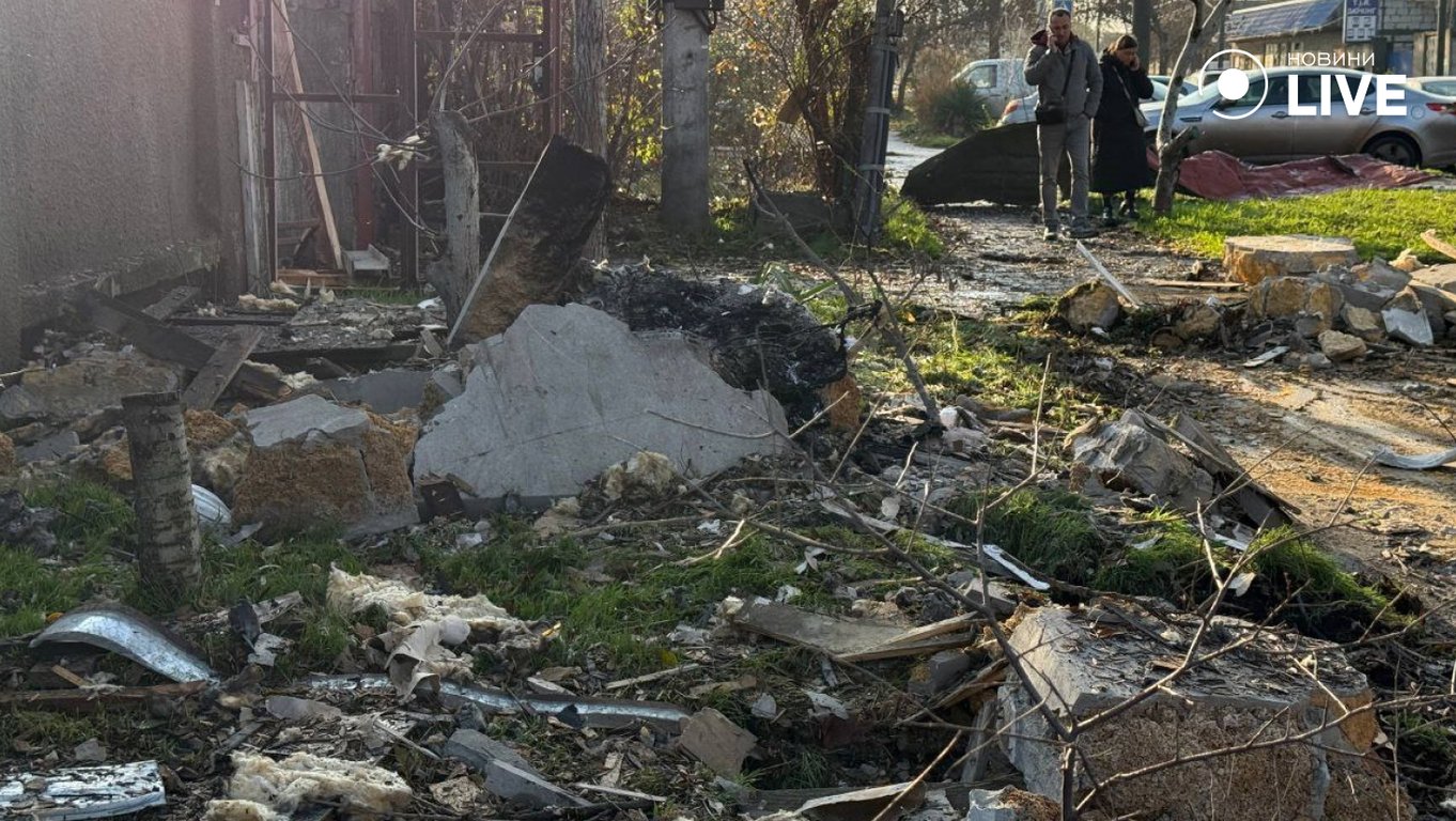 Очевидці розповіли про нічну атаку на Одесу