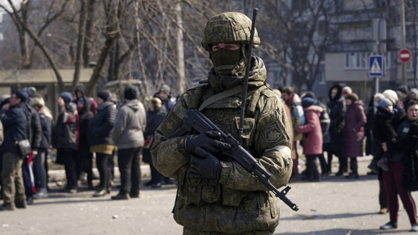 На юге Украины оккупанты пытаются пополнить ряды "полицейских" — детали