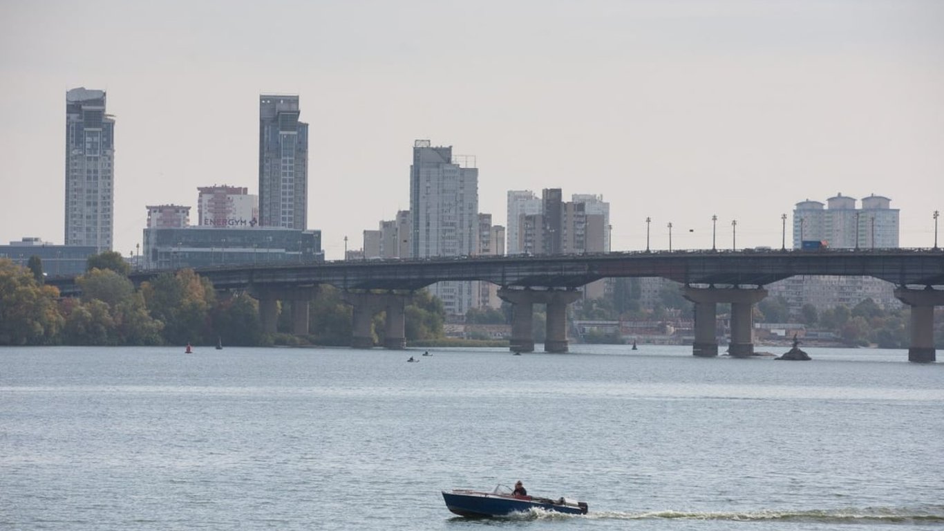 Киевские мосты Метро и Патона официально признаны нетрудоспособными, — эксперт