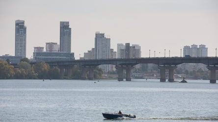 Київські мости Метро та Патона офіційно визнані непрацездатними, — експерт - 285x160