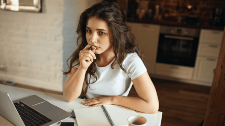 Чим замінити слово "корочє" — відповідники українською мовою - 285x160