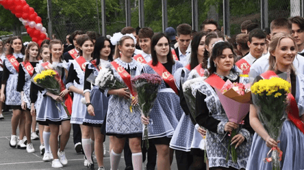 В Крыму для некоторых школьников отменили последний звонок - 285x160