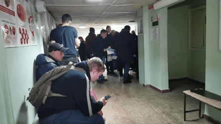 ТЦК не видає свідоцтво про хворобу на руки - 285x160