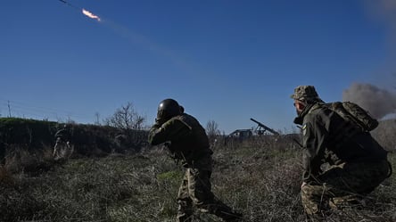Украина отбила одну из самых больших за последнее время механизированных атак России - 285x160