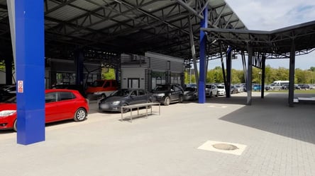 Складнощі з виїздом у Молдову — затори на трасі Одеса-Рені - 285x160