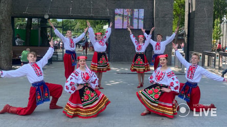 Харьков отметил День вышиванки несмотря на воздушные тревоги - 285x160