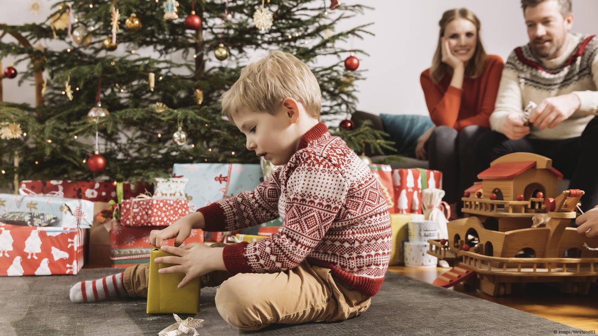 Подарунки для творчості для дитини на Різдво
