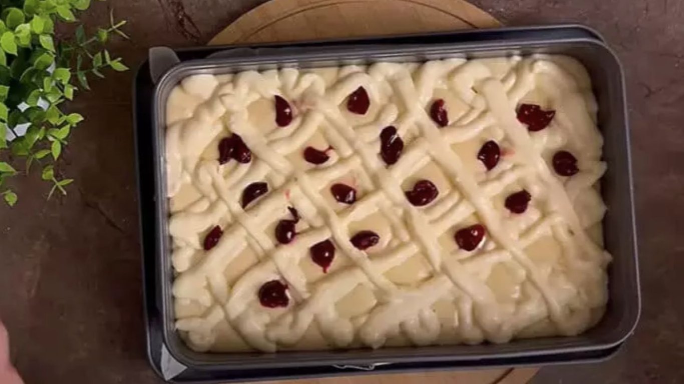 рецепт смачного пирога з ягодами 