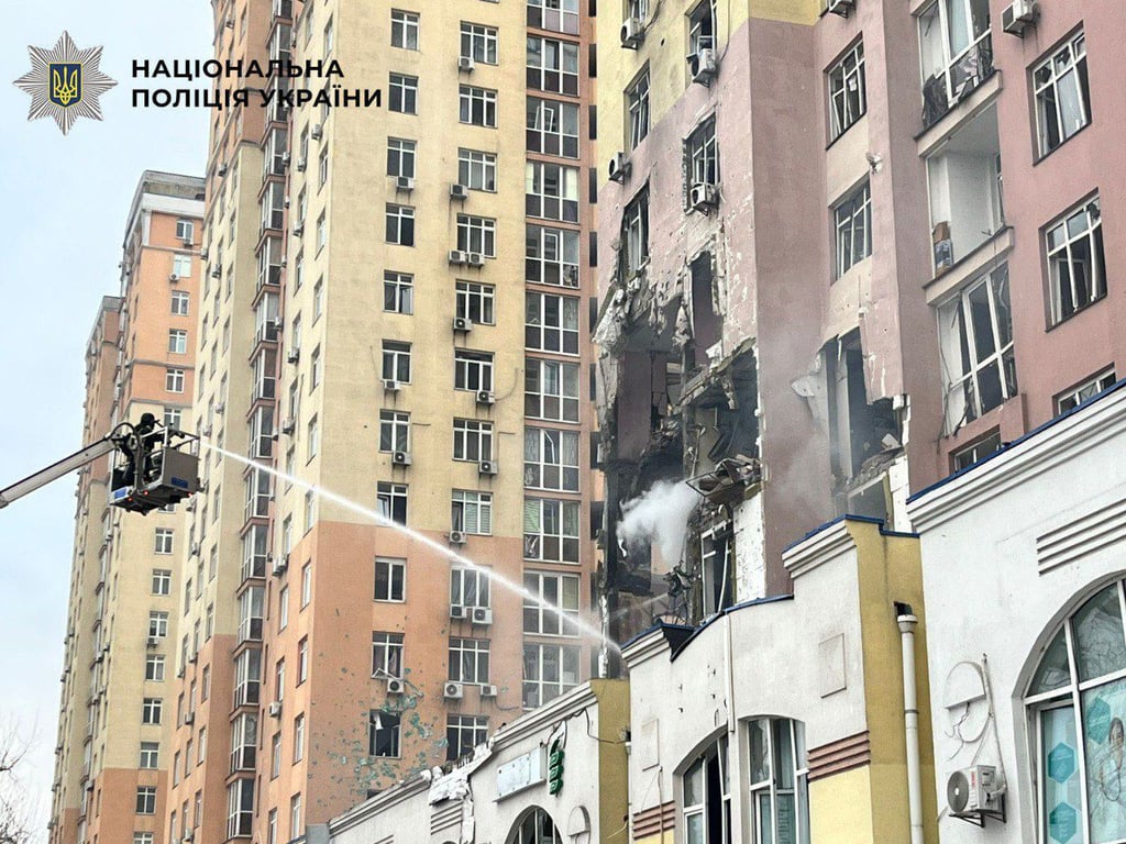 пошкоджений будинок