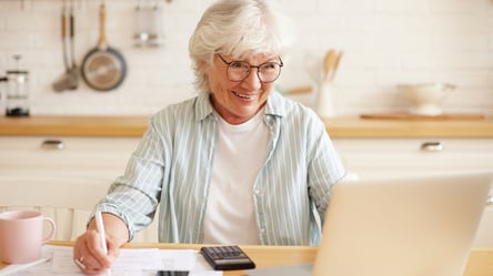 Пенсионеров освободили от уплаты одного из платежей — для кого льгота - 285x160