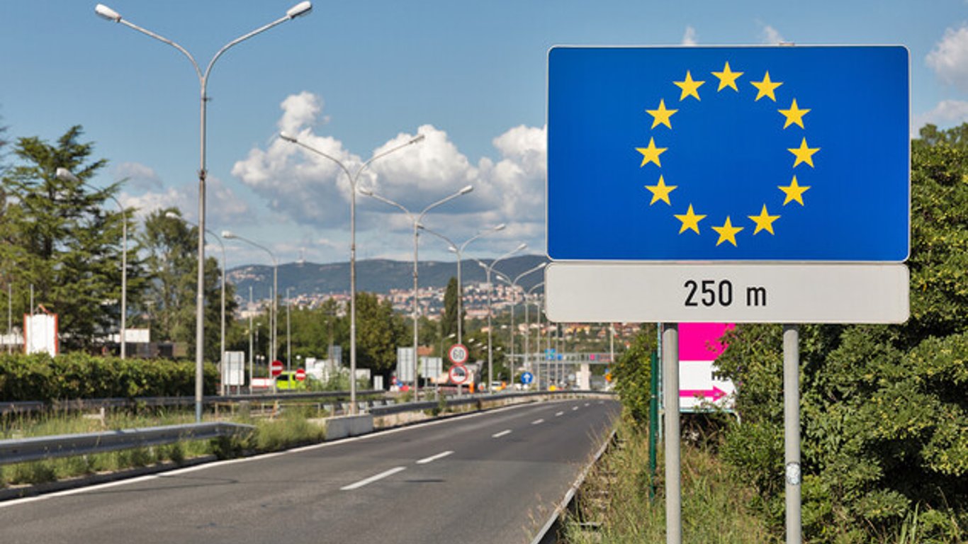 В'їзд до ЄС стане платним із 2024 року: скільки доведеться заплатити