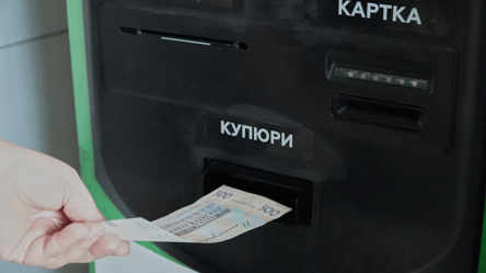 Термінали ПриватБанку — яку валюту можна вносити - 285x160