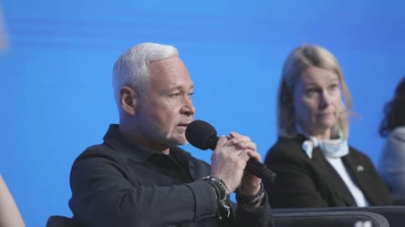 Кабмин должен дать средства на повышение зарплат соцработникам - 285x160