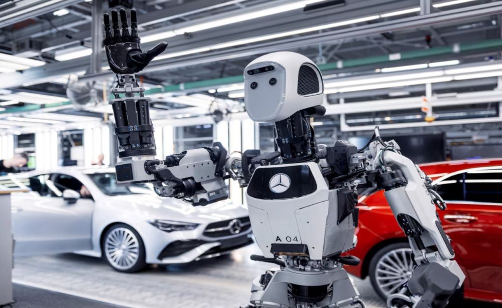 Mercedes будет привлекать для производства авто человекоподобных роботов - подробности - фото 1