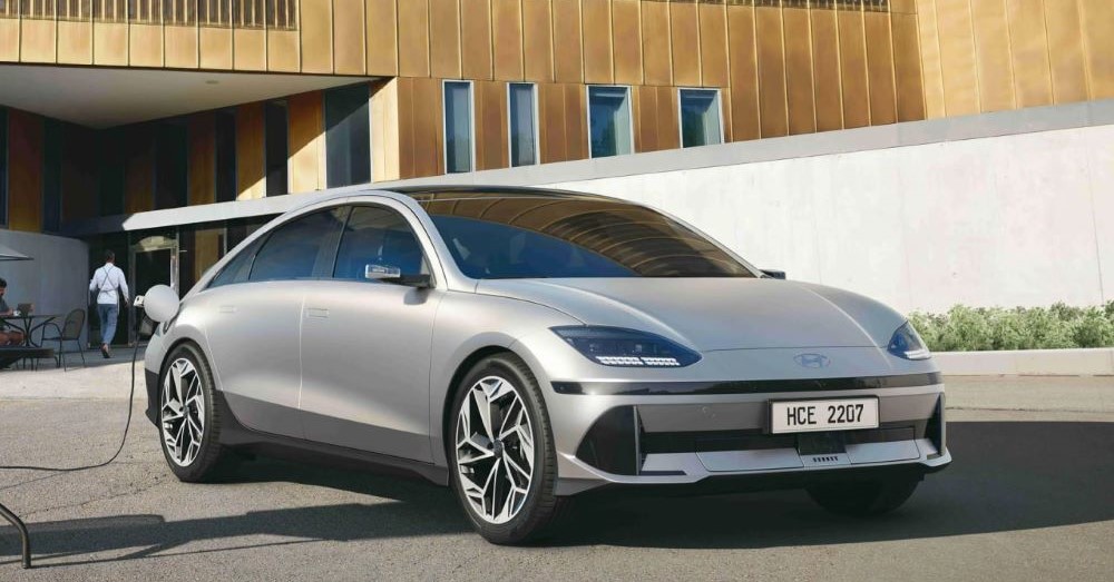 ТОП-4 лучших альтернатив Tesla Model 3 в 2024 году - фото 4