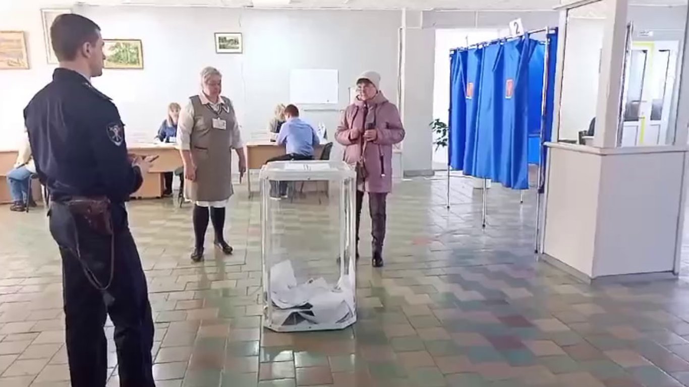 Вибори президента РФ — росіяни влаштували бунт на виборчих дільницях