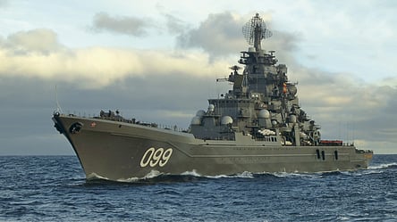 Атомный ракетный крейсер "Петр Великий" планируют вывести из боевого склада ВМФ РФ - 285x160
