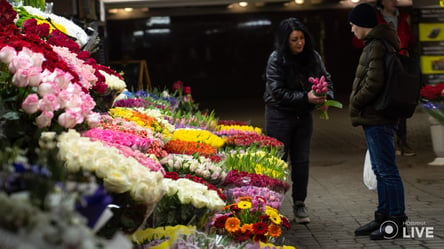 Квітковий бум у столиці: як кияни та магазини готуються до 8 березня - 285x160