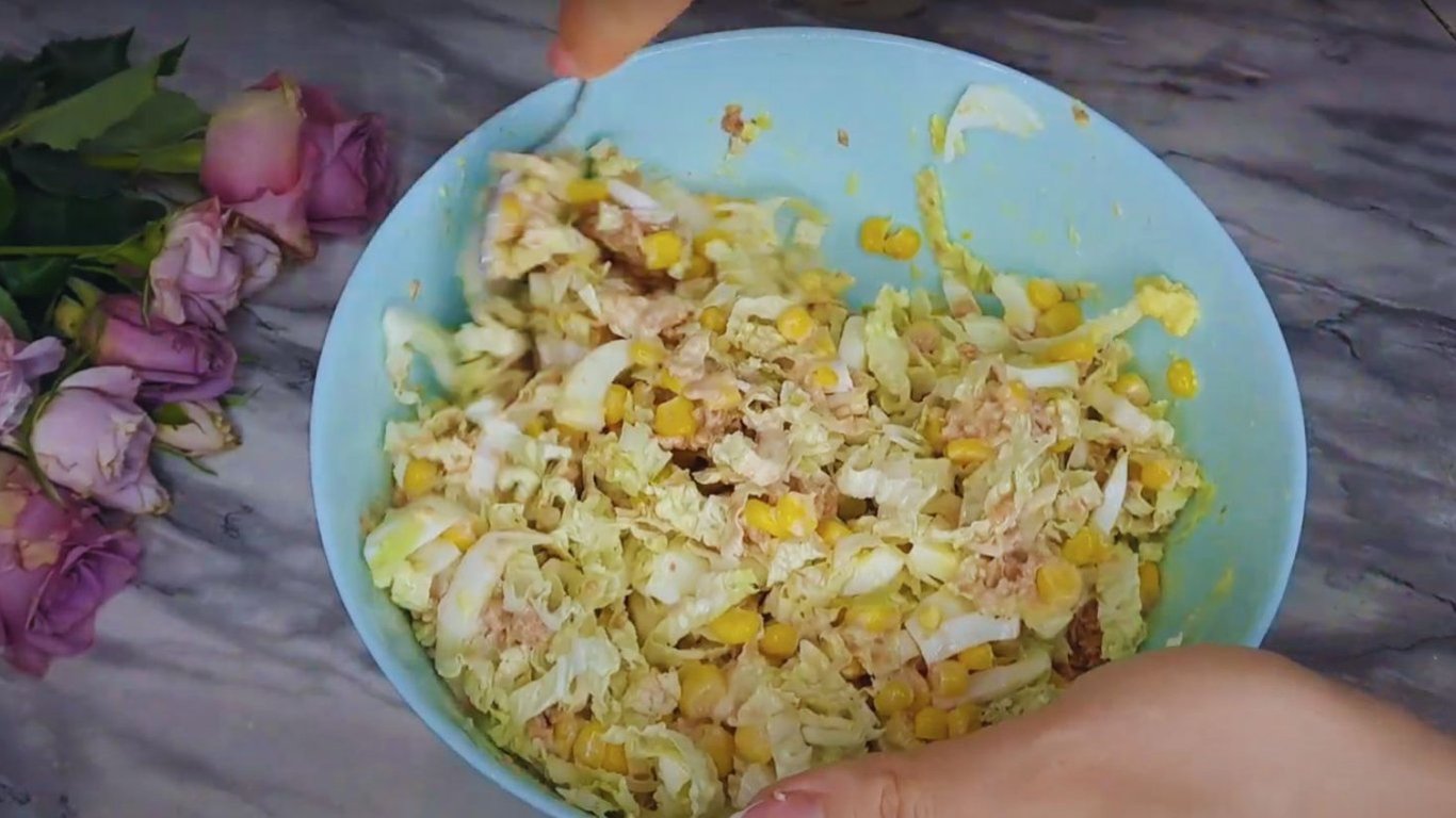 Рецепт салату, який можна їсти на вечерю — відео