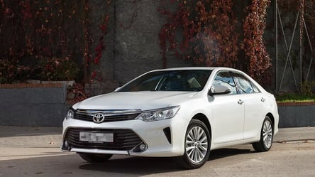 Чи варто купити вживаний Toyota Camry XV50 - 285x160
