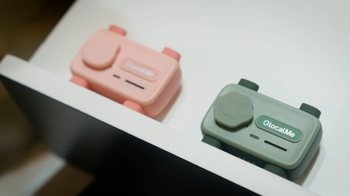 Первый "смартфон" PetPhone для домашних любимцев