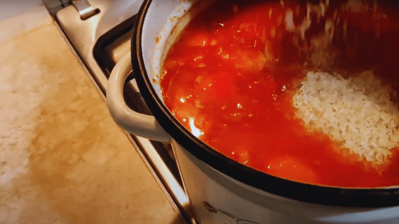 Лечо з рисом на зиму, рецепт з фото