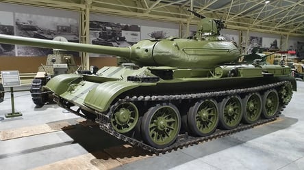 Museum tanks and more — EU discloses details of AFU exercises - 285x160