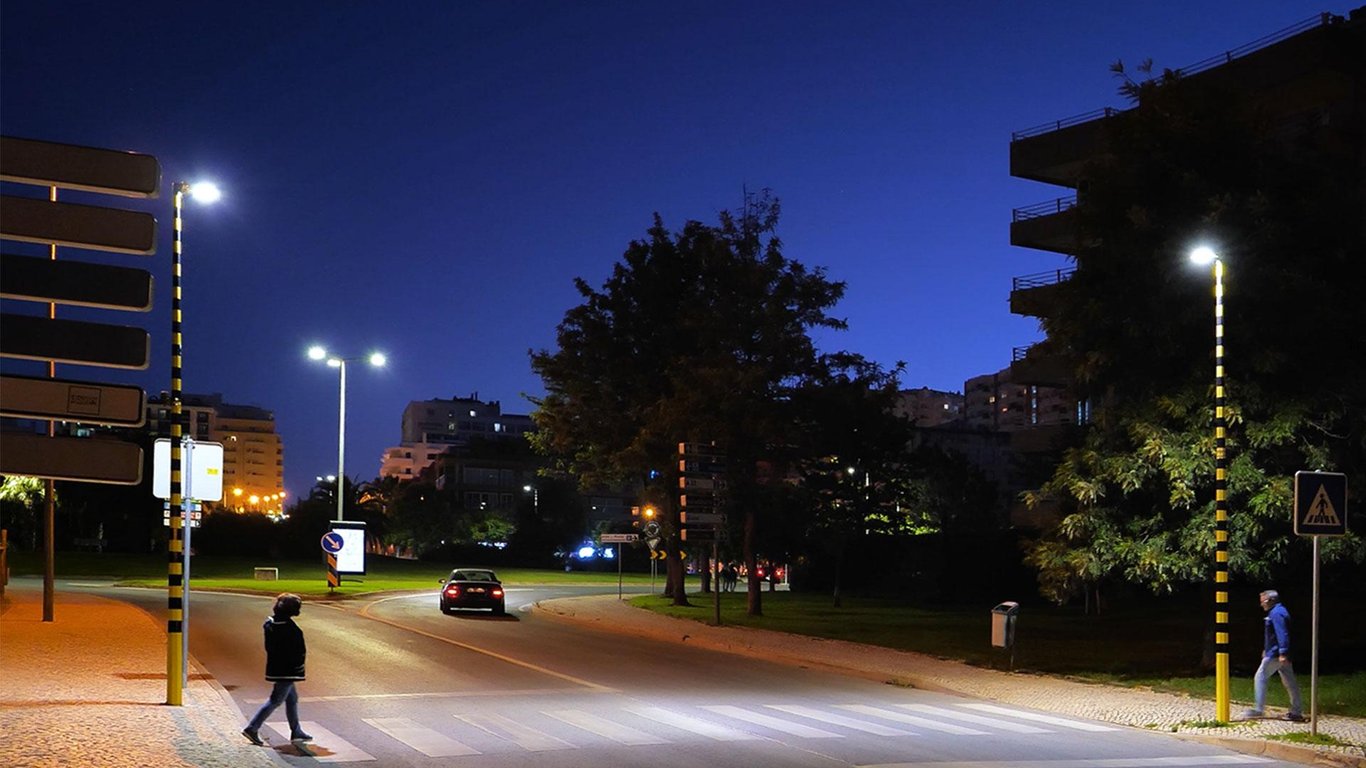 В Одесі на пішохідних переходах з’явиться світлодіодне освітлення