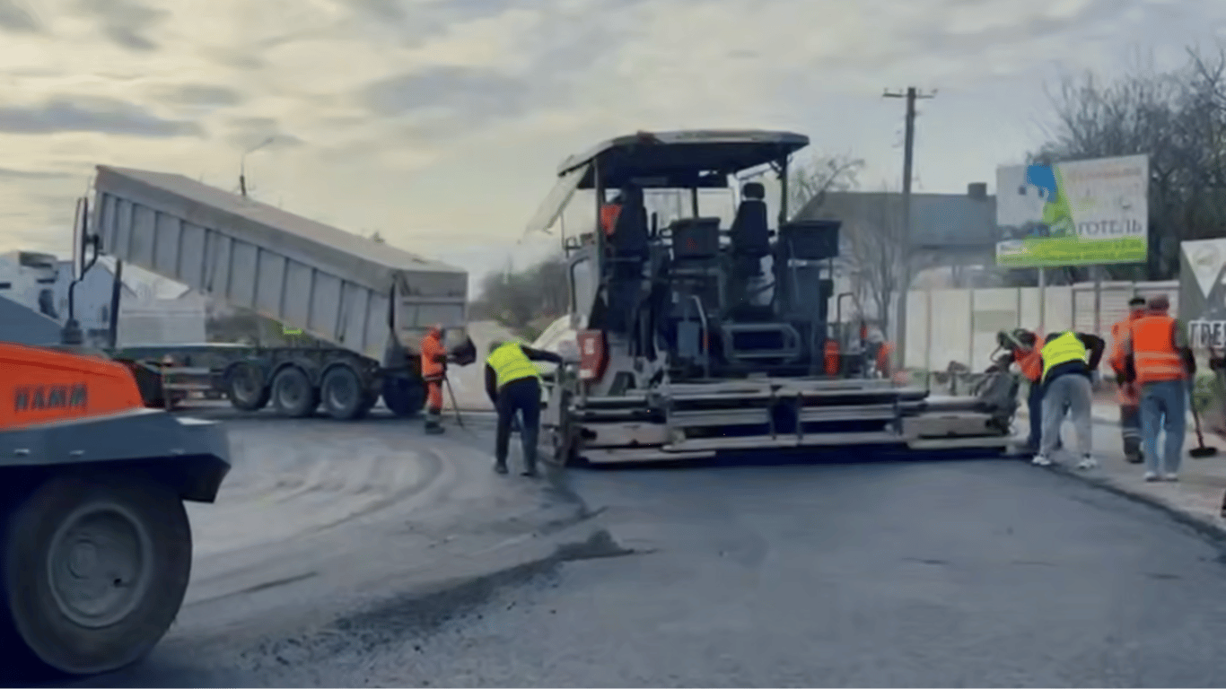 Кулеба: В Україні відновили понад 4 млн кв. м доріг від початку року