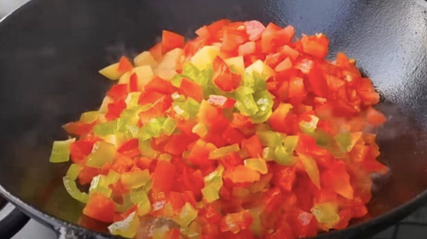 спосіб, як приготувати суп на одній пательні 