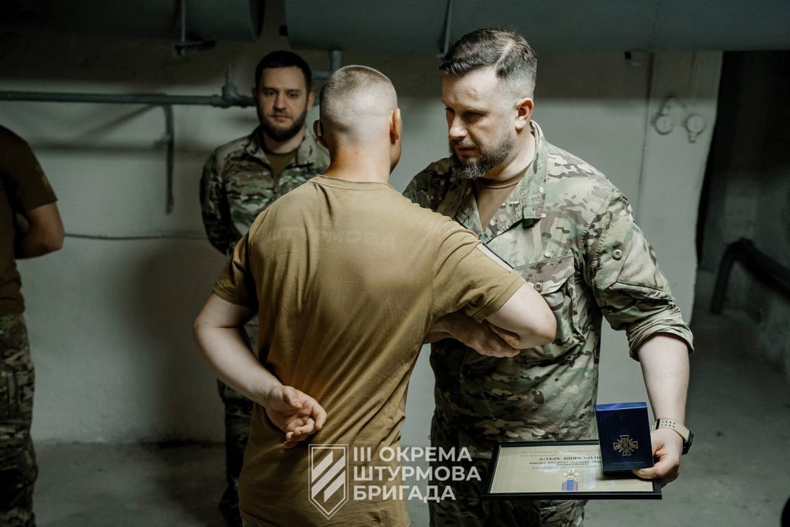 Білецький нагороджує воїнів