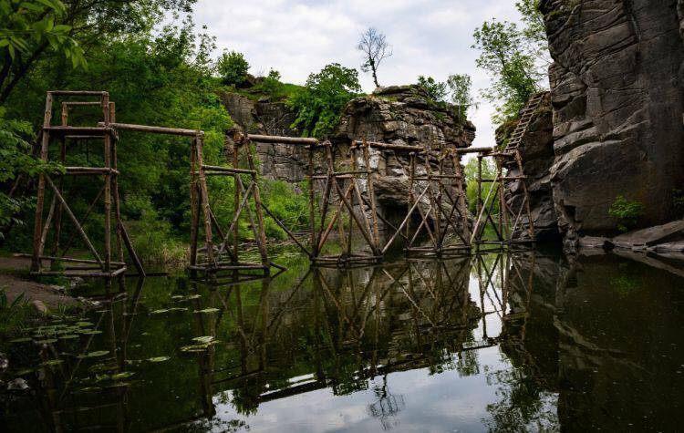 Маленька "Швейцарія" за 3 години від Києва — неймовірний каньйон - фото 2
