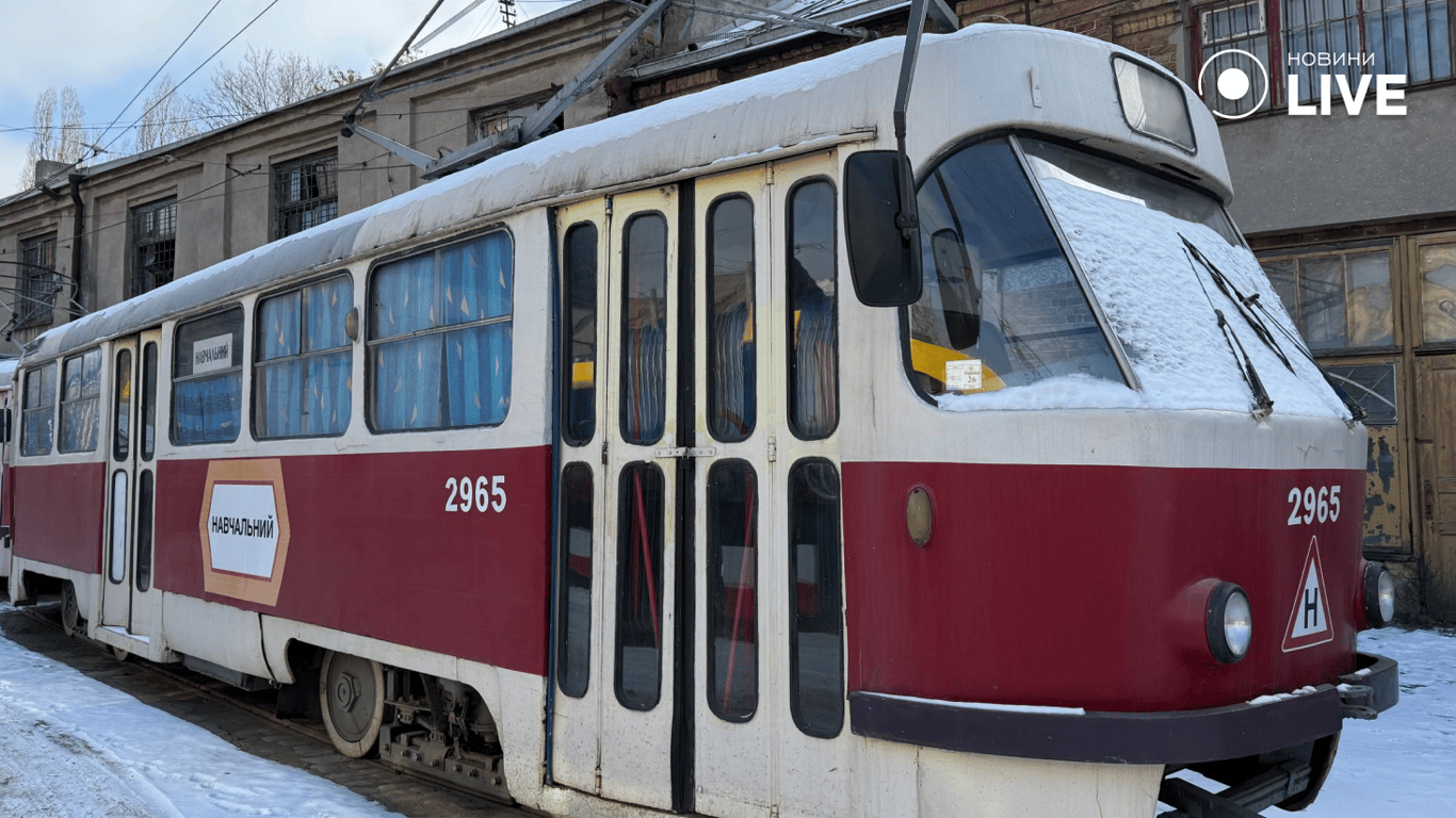 Що відбувається з одеськими трамваями під час блекаутів - фото 2