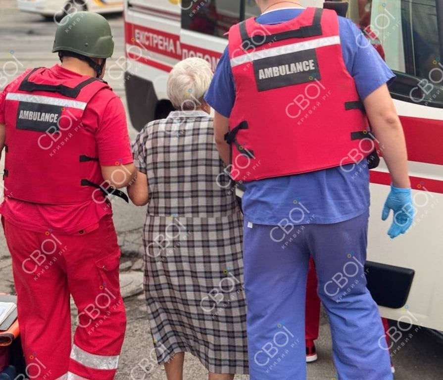 Ракетний удар по Кривому Рогу — пошкоджено готель, п'ятеро постраждалих - фото 1