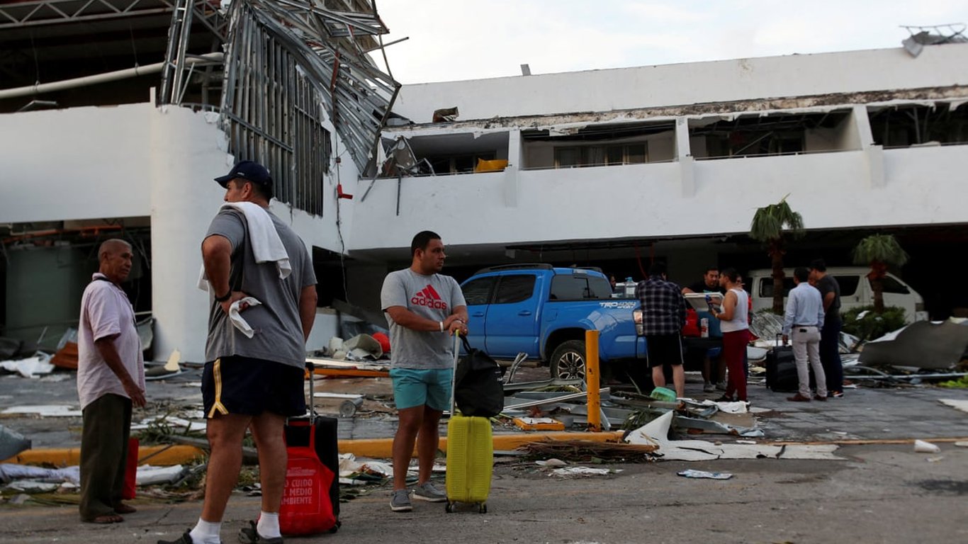Ураган Отис в Мексике — сколько людей погибло
