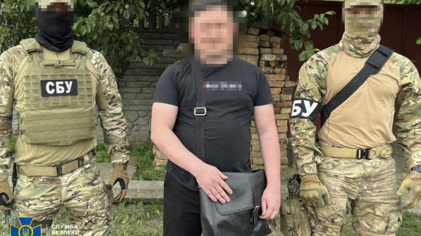 Распространили позиции ВСУ в сети — силовики задержали двух блоггеров