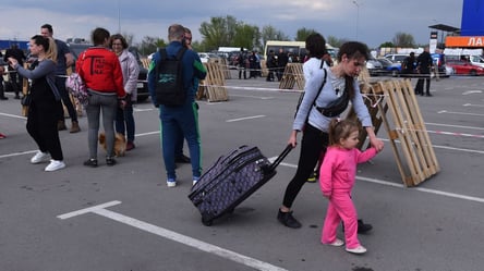 Перевірки на кордоні: що треба мати для поїздки в Німеччину - 285x160