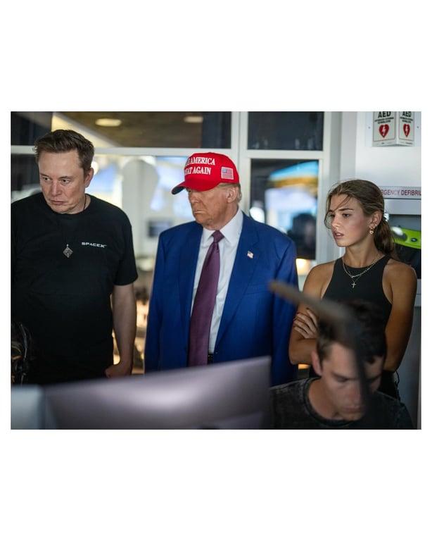 Маск провів екскурсія для Трампа та його онучки