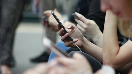 Чи потрібно вимикати Wi-Fi на смартфоні перед виходом з дому - 290x160