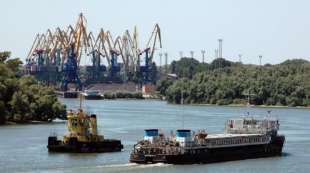 Флот Украинского Дунайского пароходства планируют модернизировать: что известно - 285x160