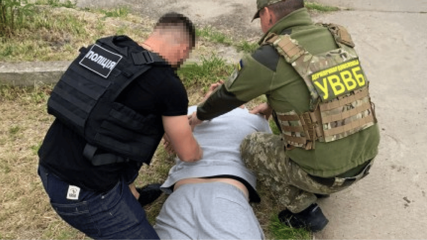 Почти полкило каннабиса: в Одесской области задержали наркоторговца