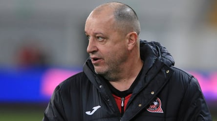 Известный тренер не может уехать из Украины — о ком речь - 285x160