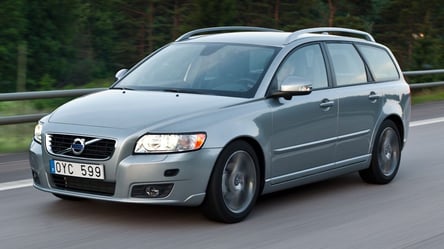 Чи варто купити вживаний універсал Volvo V50 - 285x160