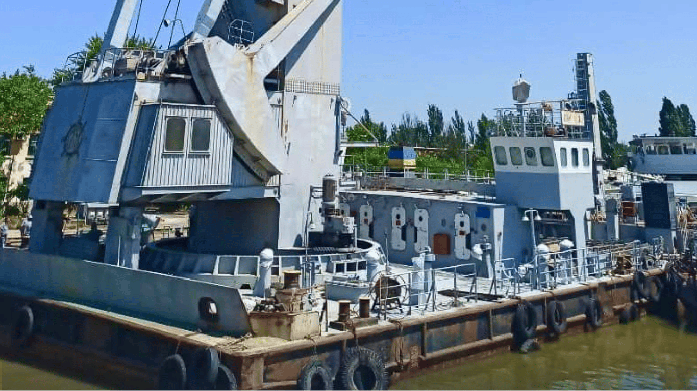 В Одесской области отремонтируют плавкран: что это даст судоходству