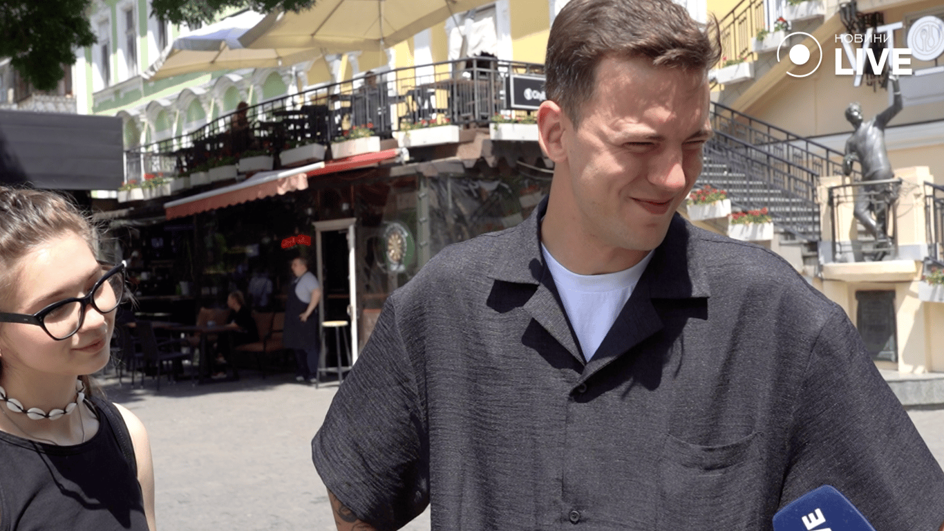 Місцевий житель Денис про кількість укриттів 