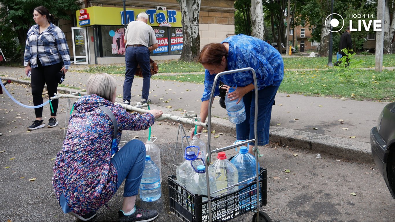 Запасіться водою: у кого завтра в Одесі не буде води